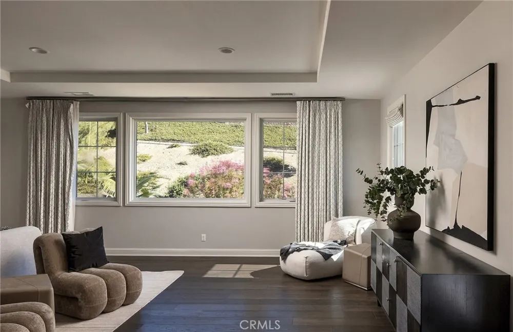 106 Heather Mist Irvine, CA 92618