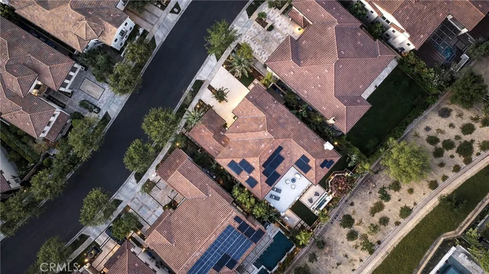 106 Heather Mist Irvine, CA 92618