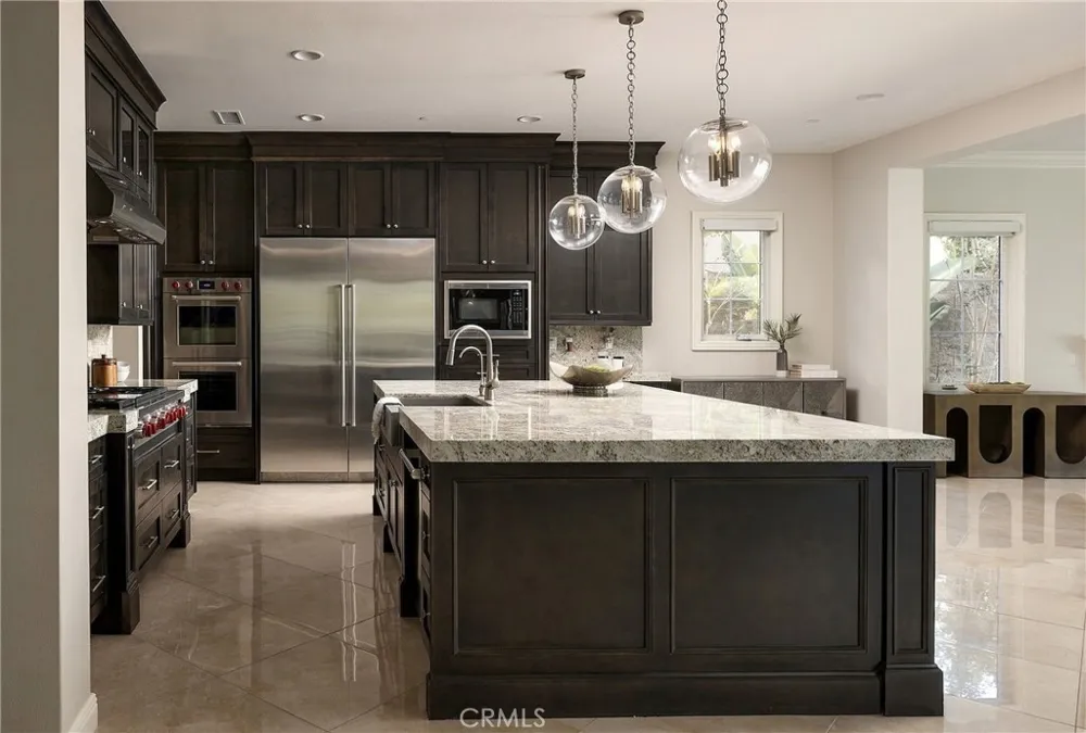 106 Heather Mist Irvine, CA 92618