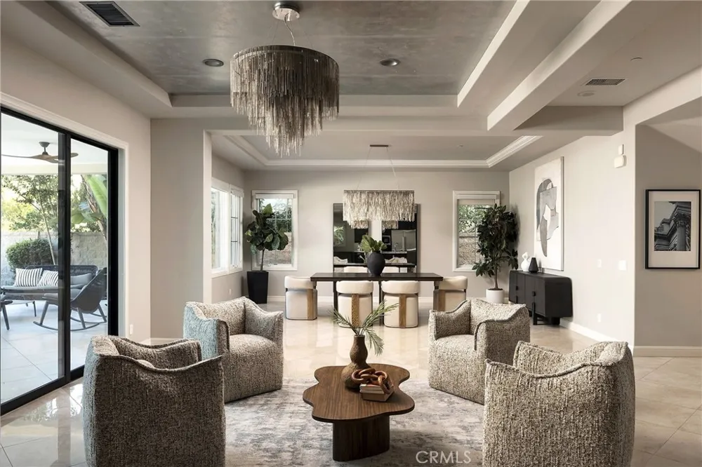 106 Heather Mist Irvine, CA 92618