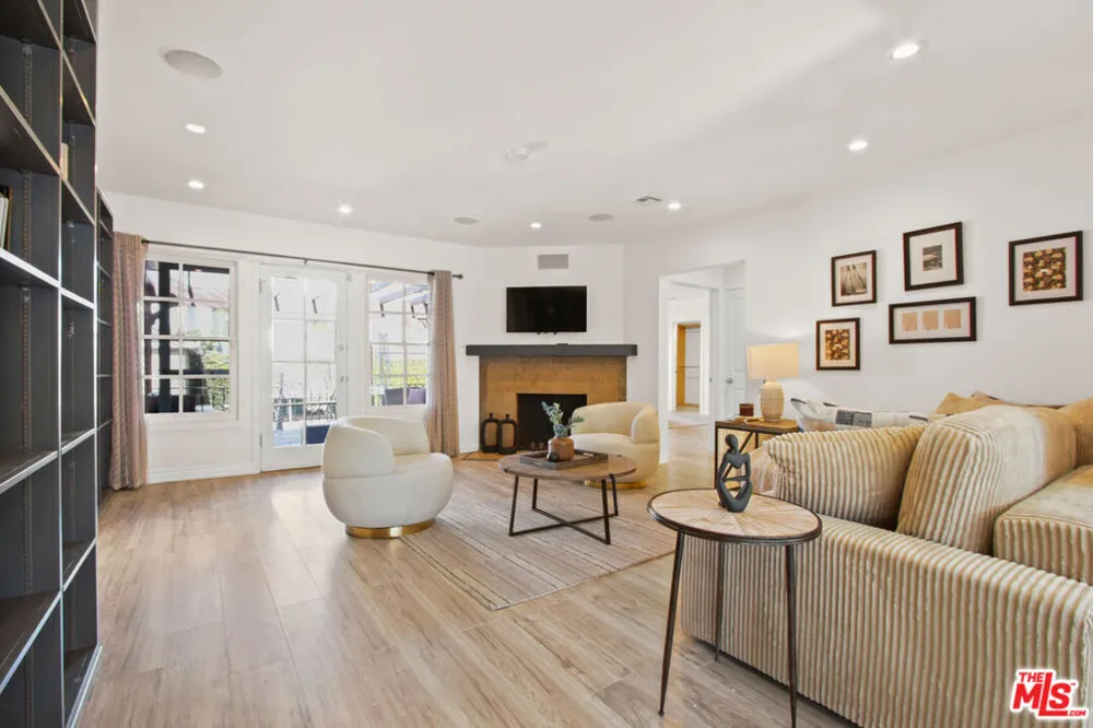 9509 Cresta Drive Los Angeles, CA 90035