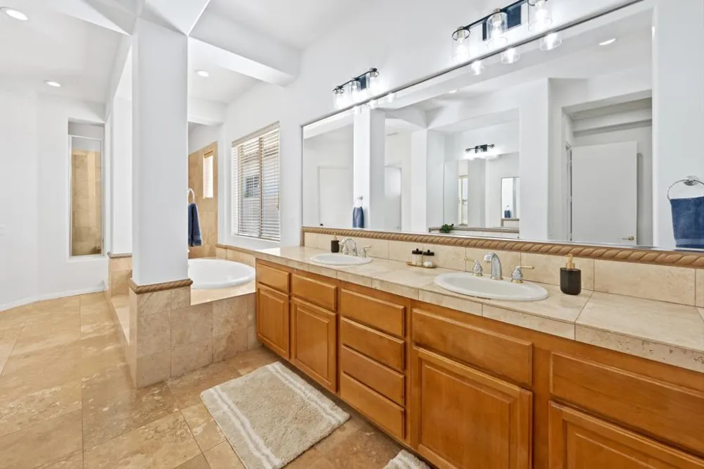 80670 Spanish La Quinta, CA 92253
