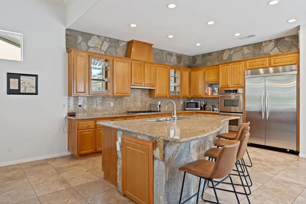 80670 Spanish La Quinta, CA 92253