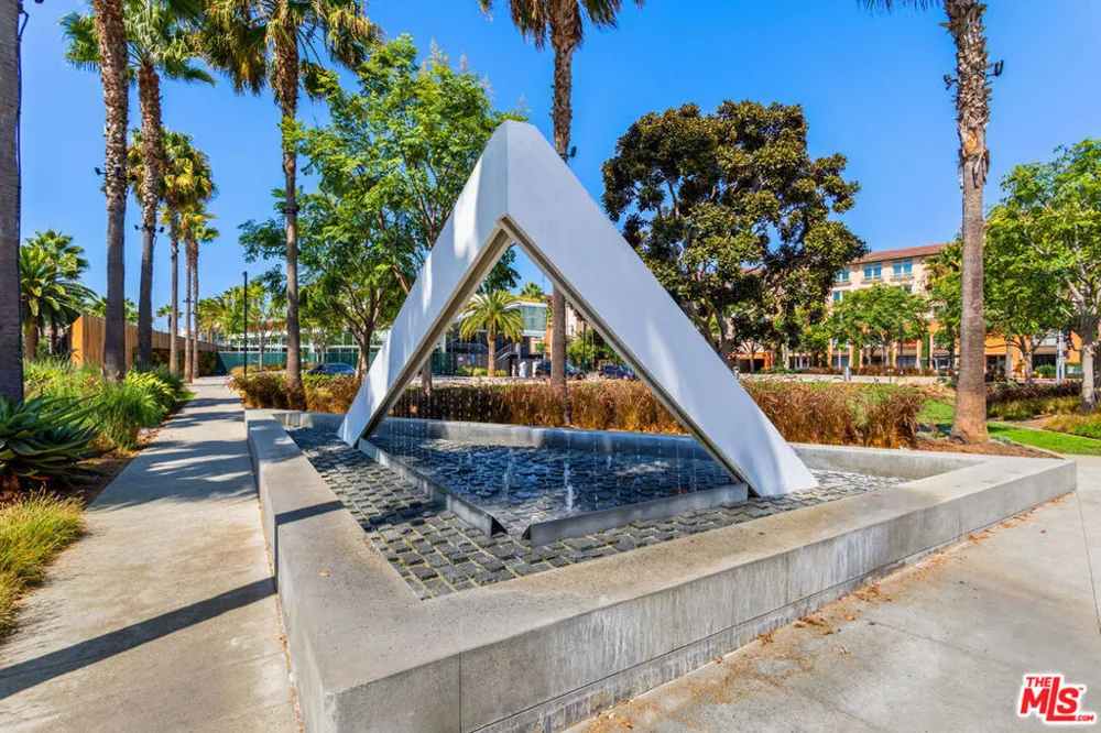 12963 Runway Road #218 Playa Vista, CA 90094