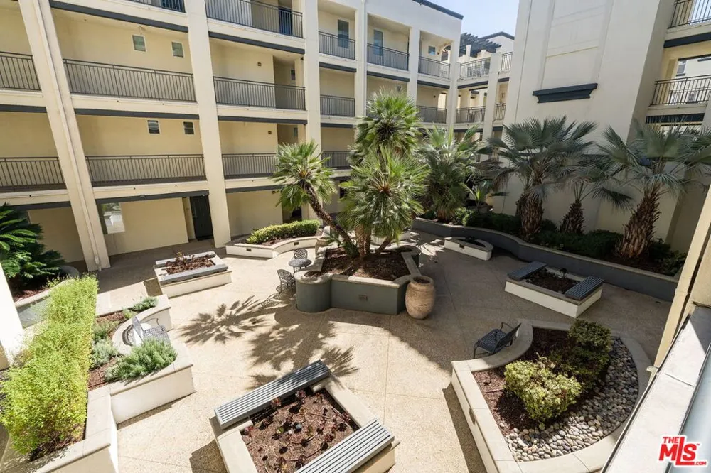 12963 Runway Road #218 Playa Vista, CA 90094