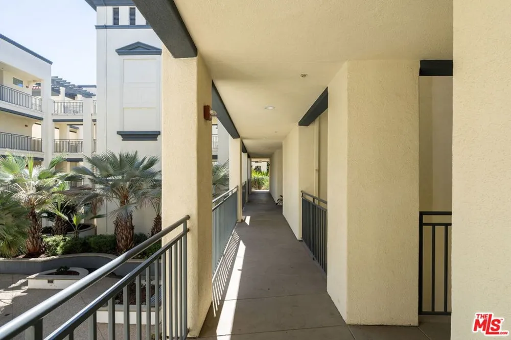 12963 Runway Road #218 Playa Vista, CA 90094