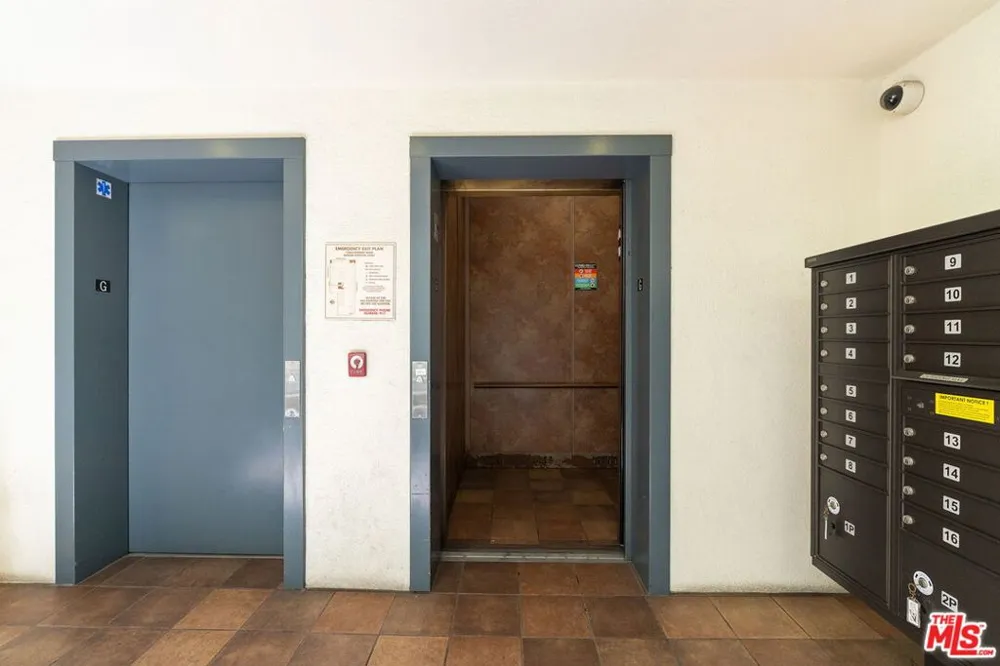 12963 Runway Road #218 Playa Vista, CA 90094