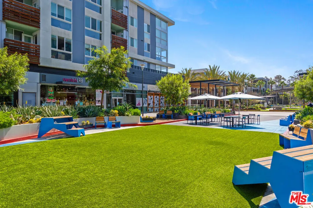 12963 Runway Road #218 Playa Vista, CA 90094