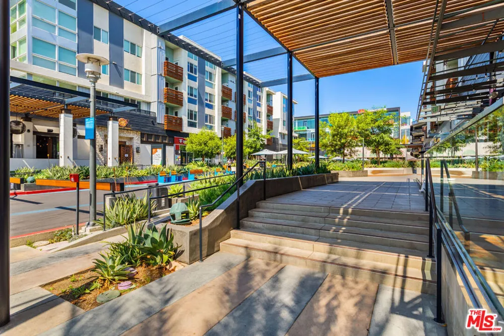 12963 Runway Road #218 Playa Vista, CA 90094