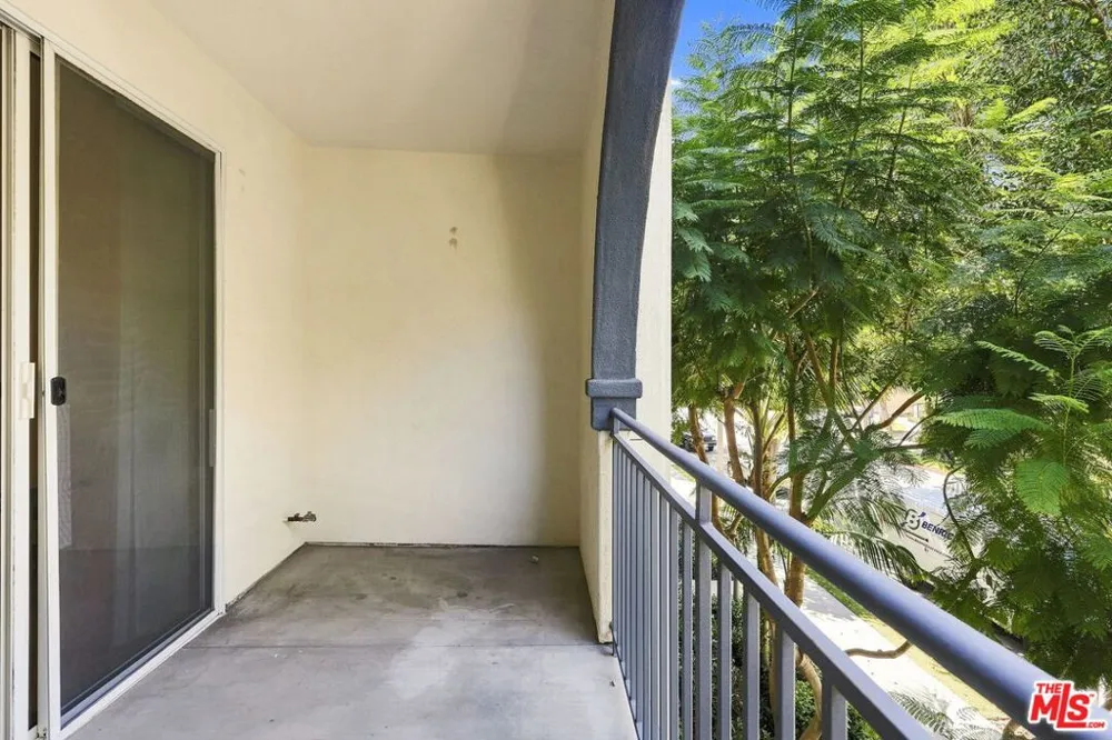 12963 Runway Road #218 Playa Vista, CA 90094