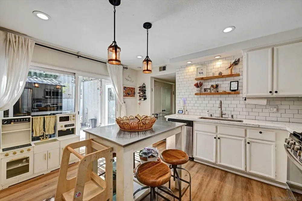 10832 Macouba Pl San Diego, CA 92124