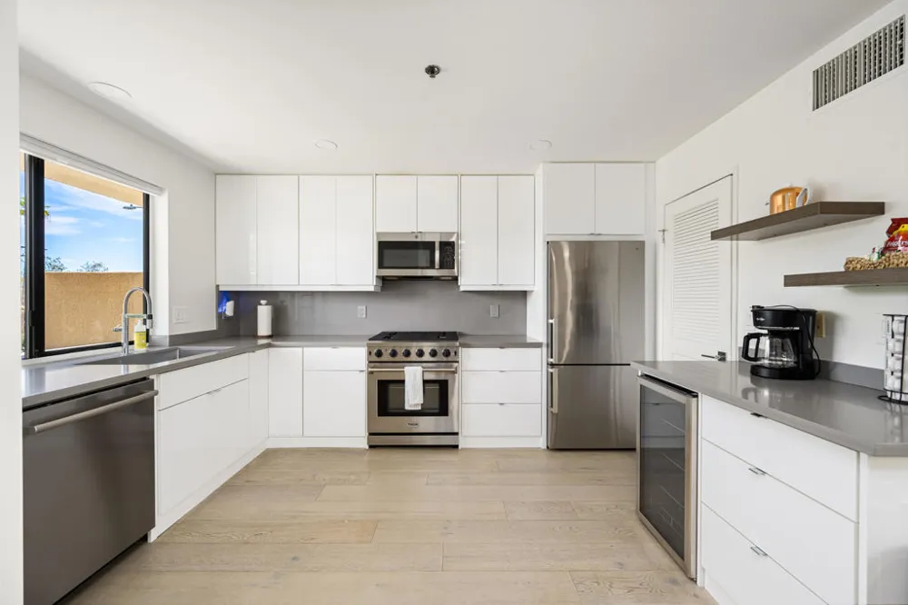 100 E Stevens Road #513 Palm Springs, CA 92262