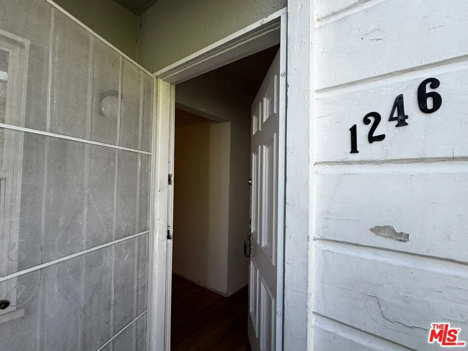 1246 Edris Drive Los Angeles, CA 90035
