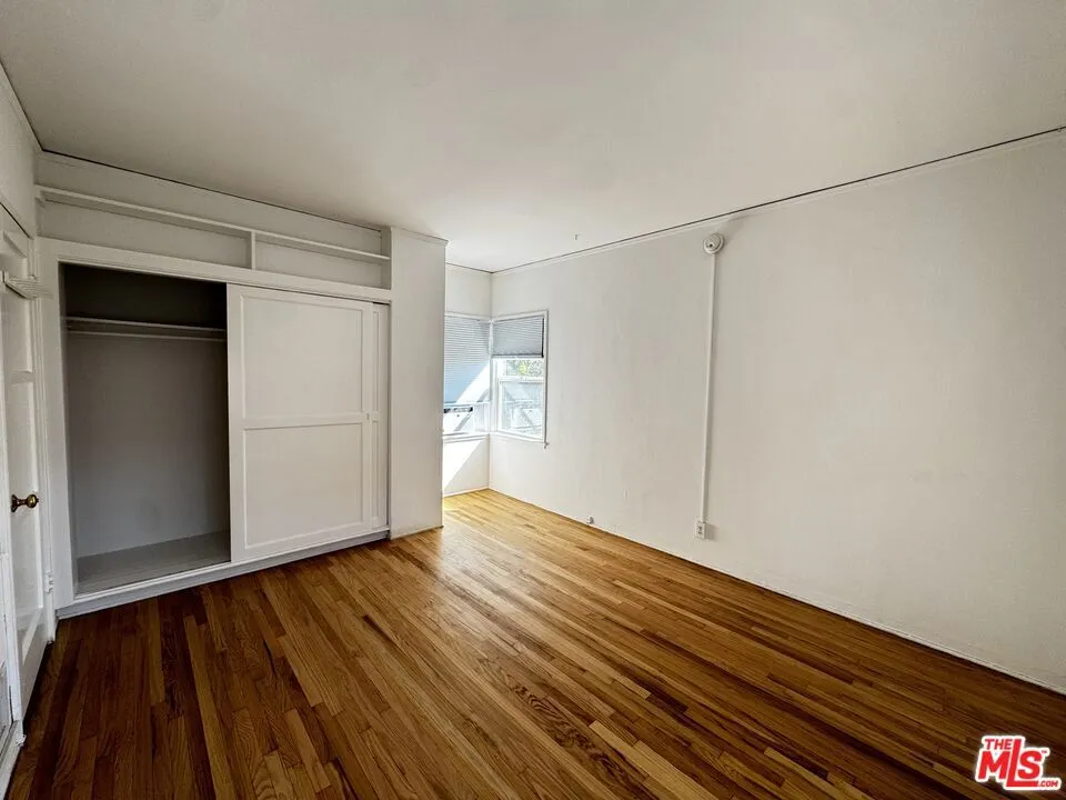 1246 Edris Drive Los Angeles, CA 90035
