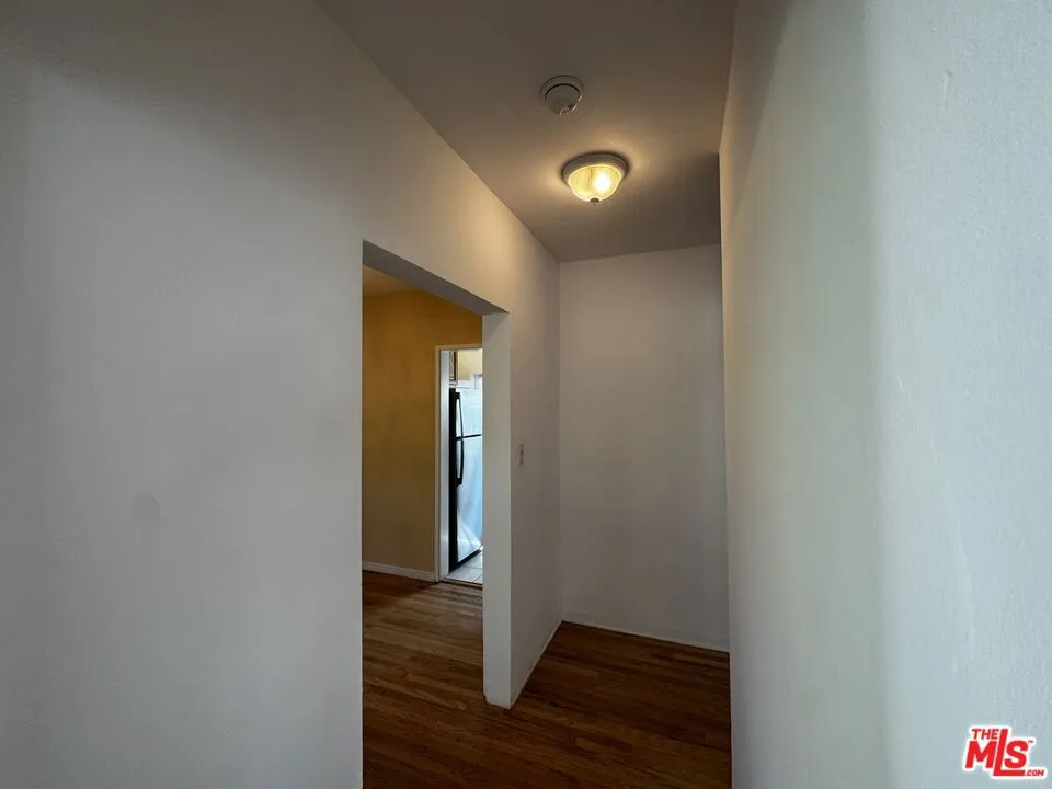 1246 Edris Drive Los Angeles, CA 90035