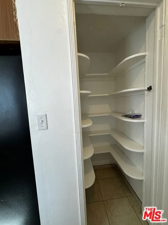 1246 Edris Drive Los Angeles, CA 90035