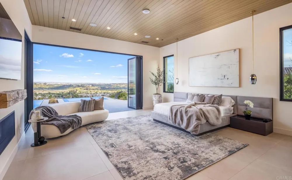15575 Las Planideras Rancho Santa Fe, CA 92067