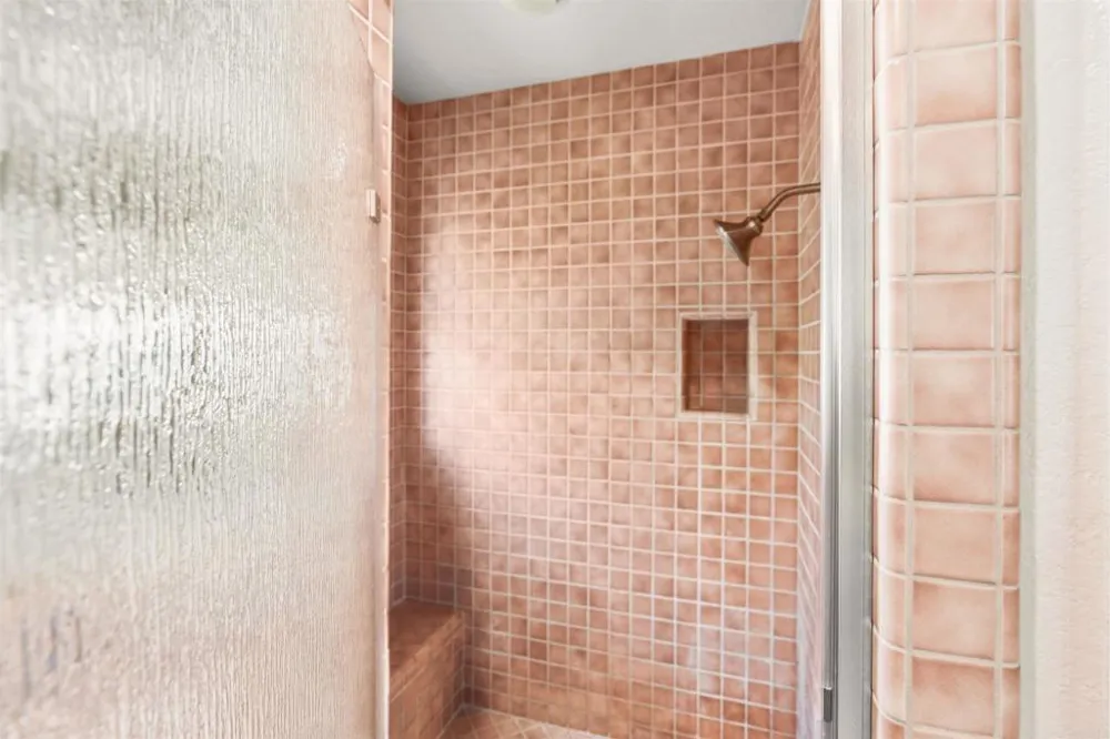 3684 Maria Ln Carlsbad, CA 92008