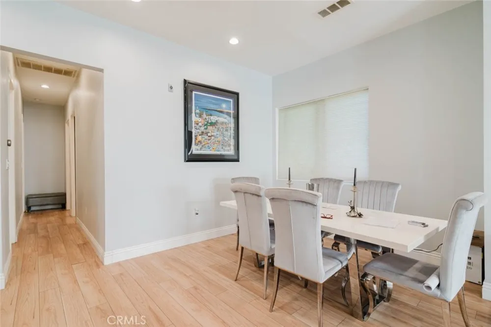 7347 Jamieson Avenue Reseda, CA 91335