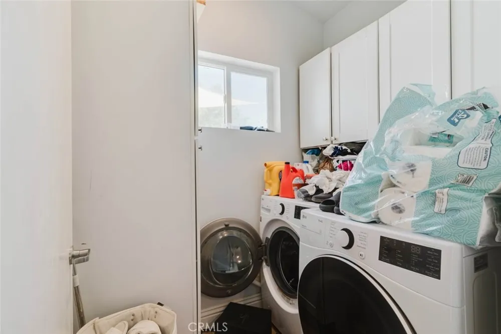 7347 Jamieson Avenue Reseda, CA 91335