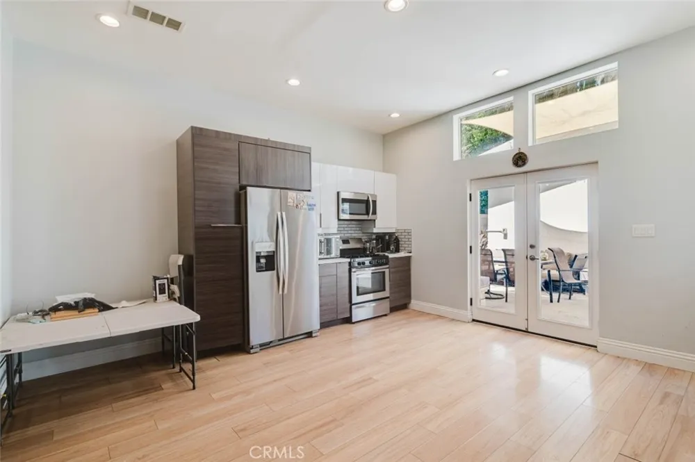 7347 Jamieson Avenue Reseda, CA 91335