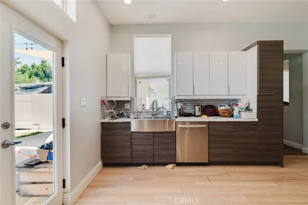 7347 Jamieson Avenue Reseda, CA 91335