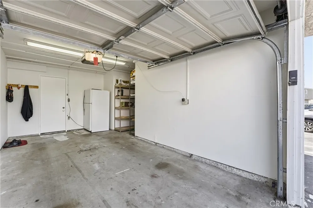 104 Oval Irvine, CA 92604
