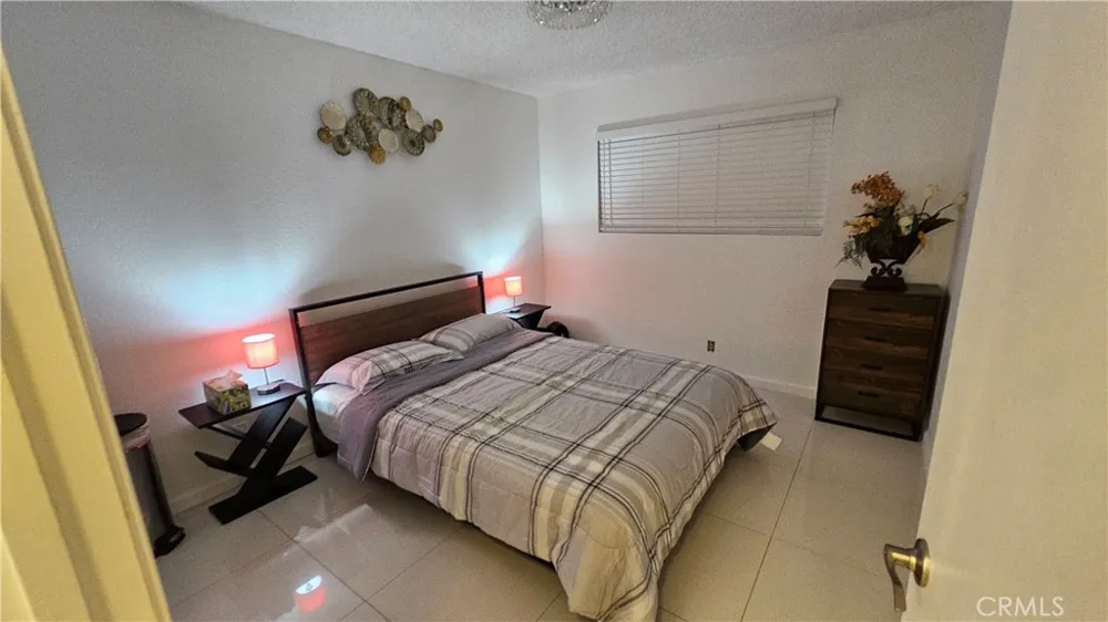 2857 Los Felices Palm Springs, CA 92262