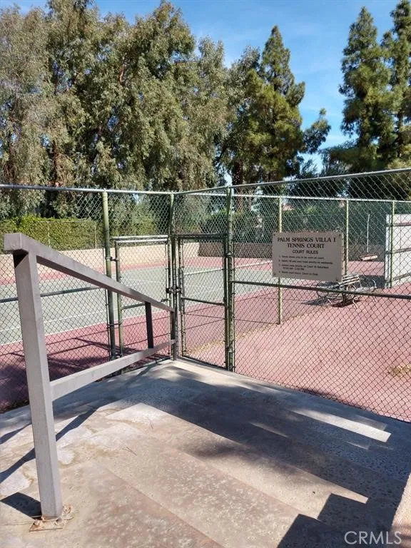 2857 Los Felices Palm Springs, CA 92262