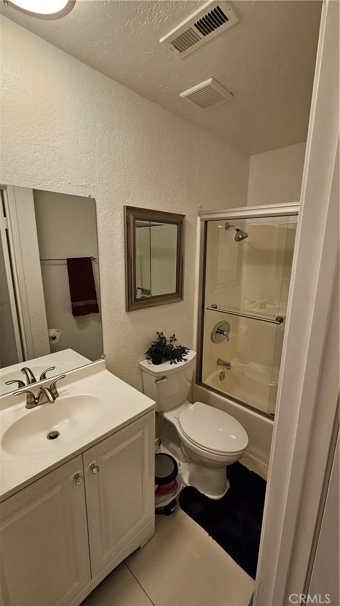 2857 Los Felices Palm Springs, CA 92262