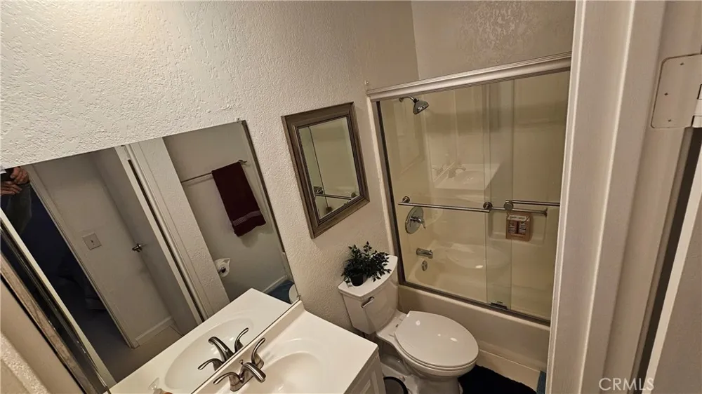 2857 Los Felices Palm Springs, CA 92262