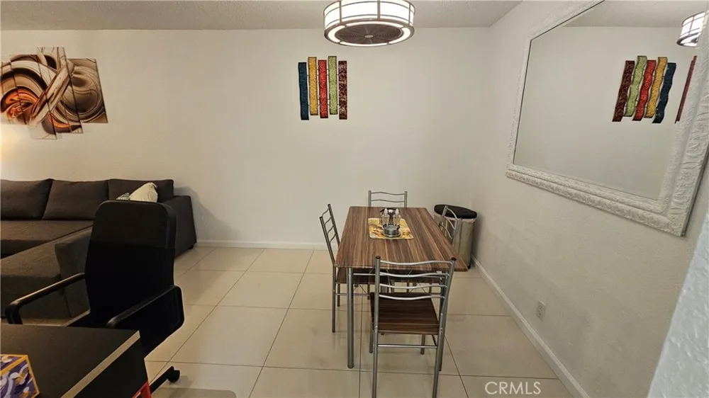 2857 Los Felices Palm Springs, CA 92262