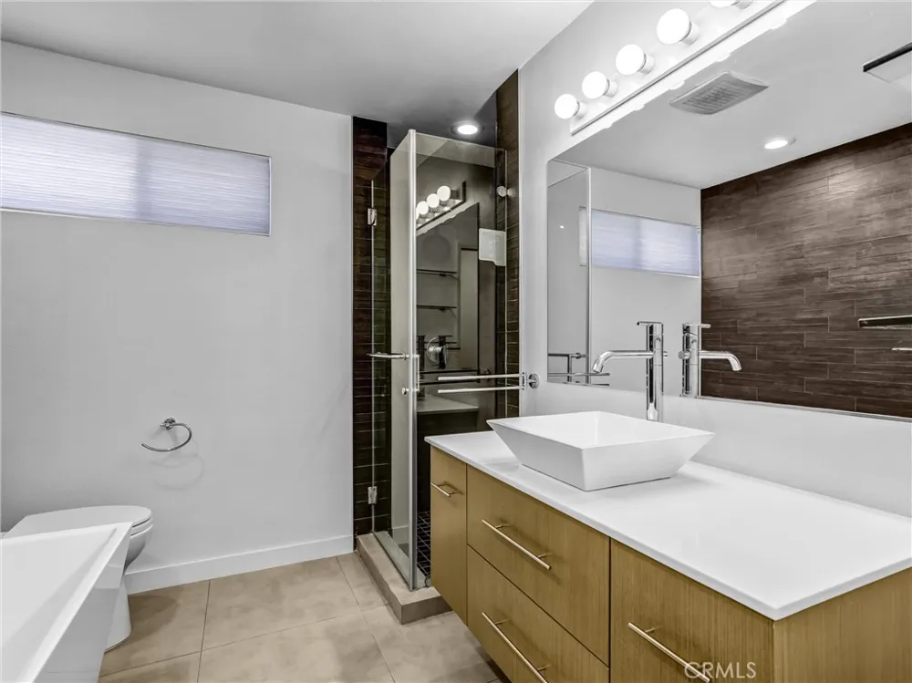 1825 westholme Avenue #4 Los Angeles, CA 90025