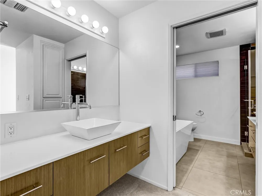 1825 westholme Avenue #4 Los Angeles, CA 90025