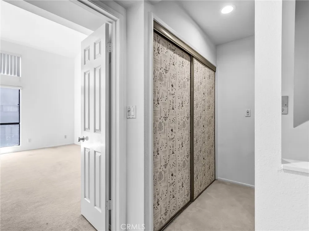 1825 westholme Avenue #4 Los Angeles, CA 90025