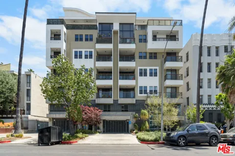 520 S Kingsley Drive #PH1