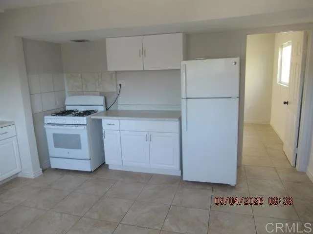 4240 Nordica Avenue #8 San Diego, CA 92113