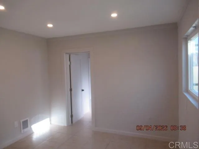 4240 Nordica Avenue #8 San Diego, CA 92113