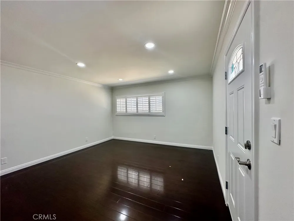 2726 N Brighton St Burbank, CA 91504