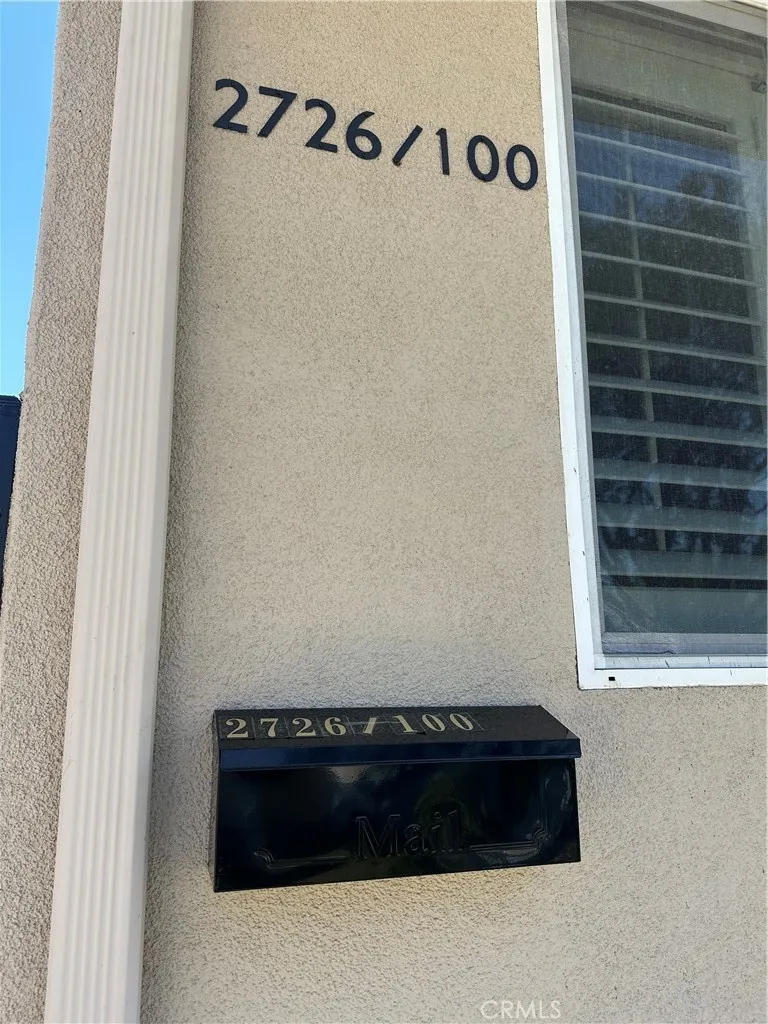 2726 N Brighton St Burbank, CA 91504