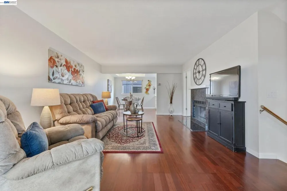 3551 Norton Way Pleasanton, CA 94566