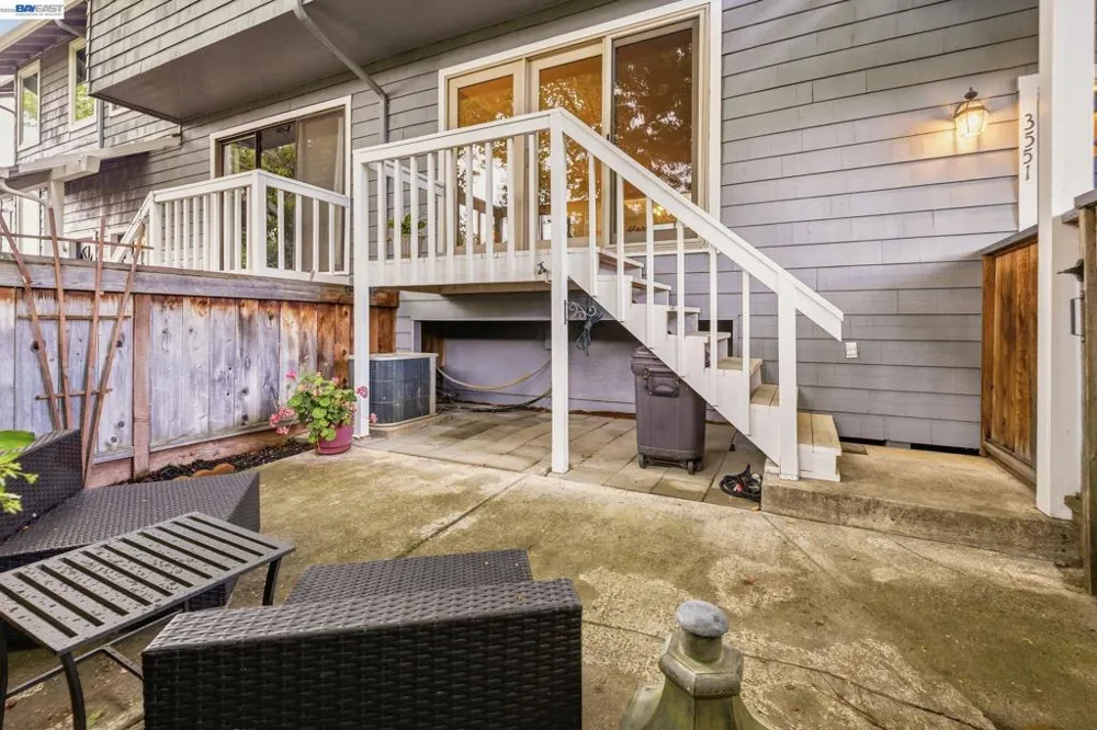 3551 Norton Way Pleasanton, CA 94566