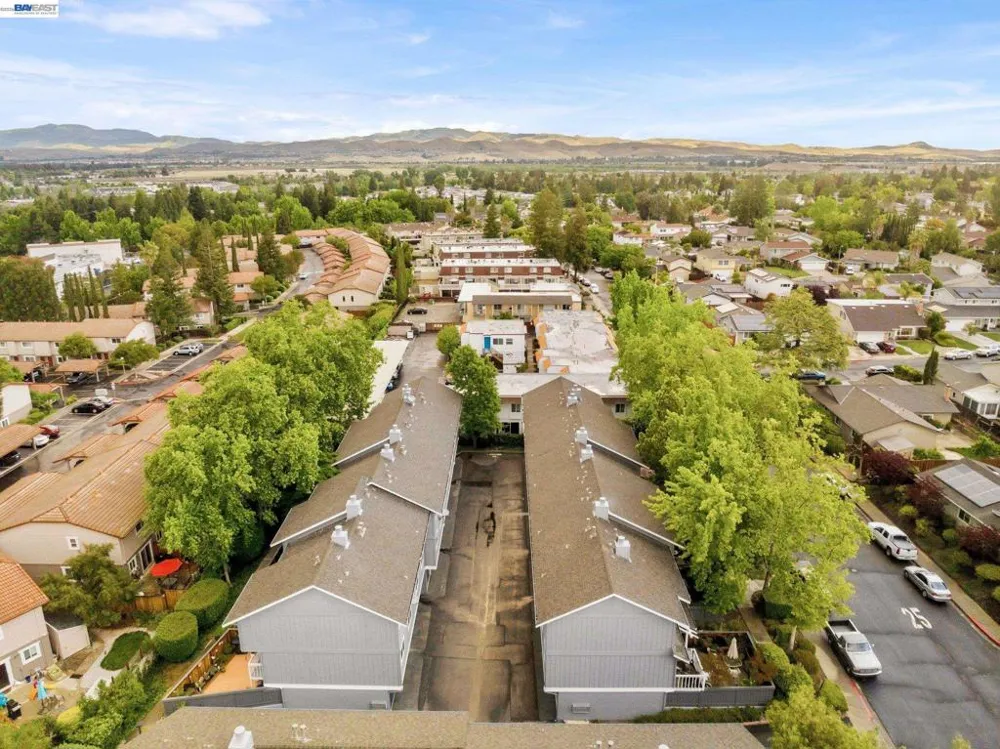 3551 Norton Way Pleasanton, CA 94566