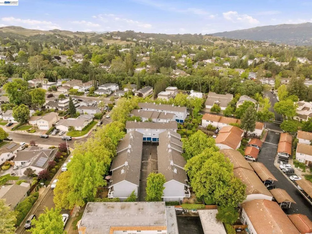 3551 Norton Way Pleasanton, CA 94566