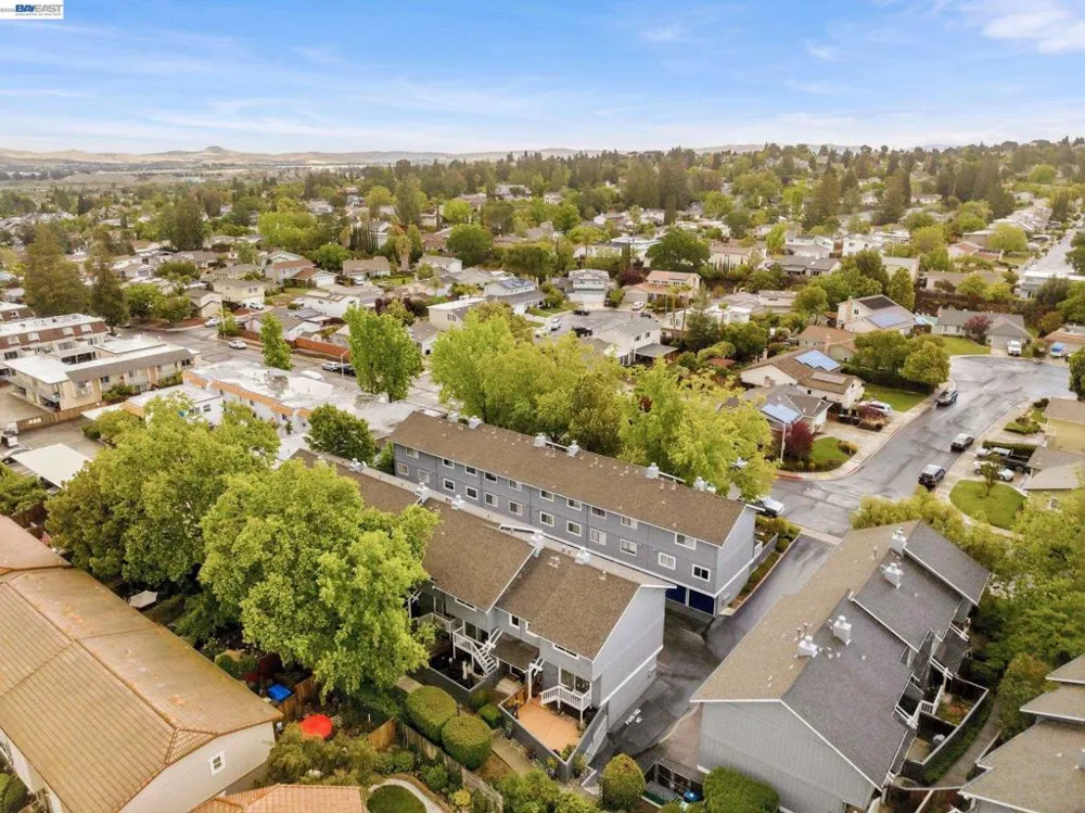 3551 Norton Way Pleasanton, CA 94566