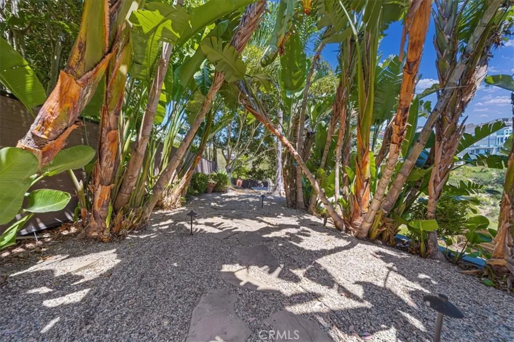 1046 Oro Laguna Beach, CA 92651
