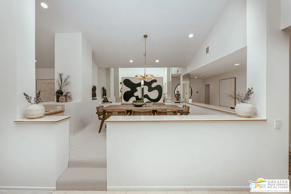 39 Mirage Cove Drive Rancho Mirage, CA 92270