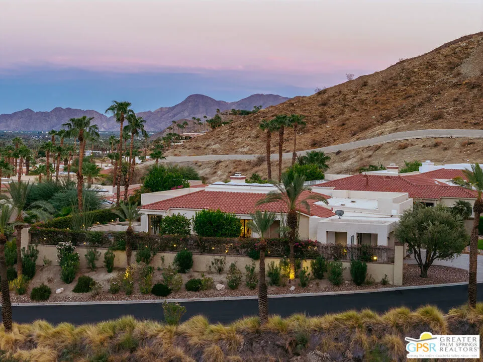 39 Mirage Cove Drive Rancho Mirage, CA 92270