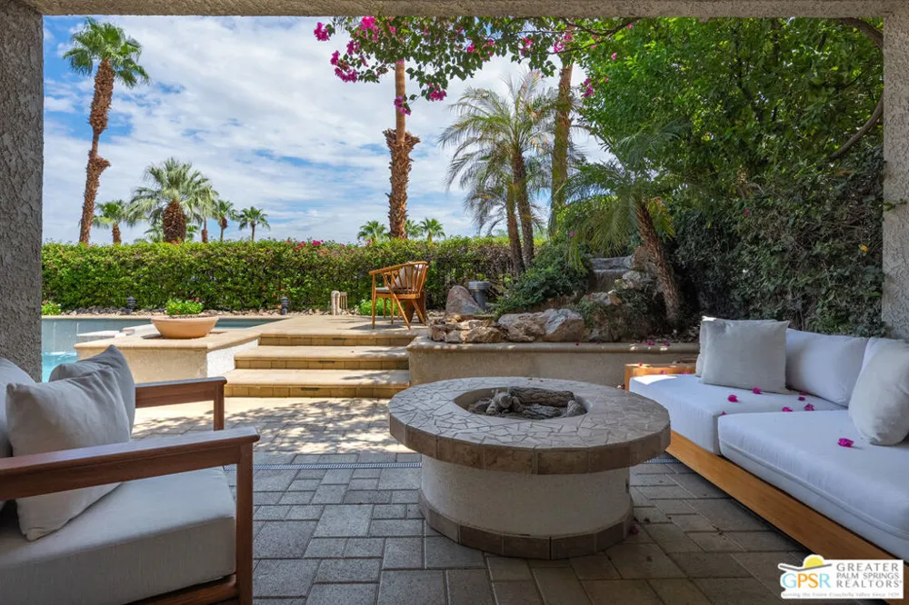 39 Mirage Cove Drive Rancho Mirage, CA 92270