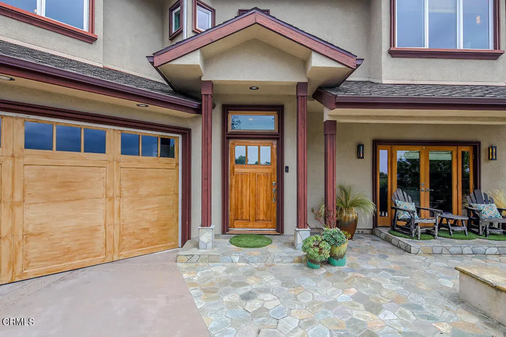5432 Vista Del Arroyo Drive La Crescenta, CA 91214